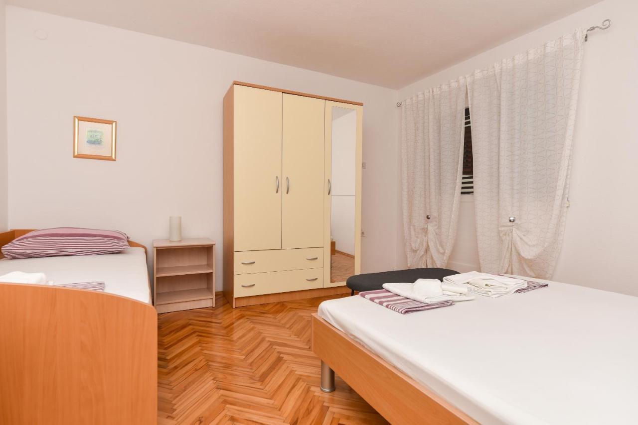 Apartments Marsela Tučepi Exterior foto